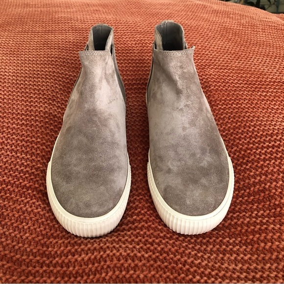 Vince Kelowna High Top Suede Platform Slip On Sneakers Size 8 - Picture 4 of 13